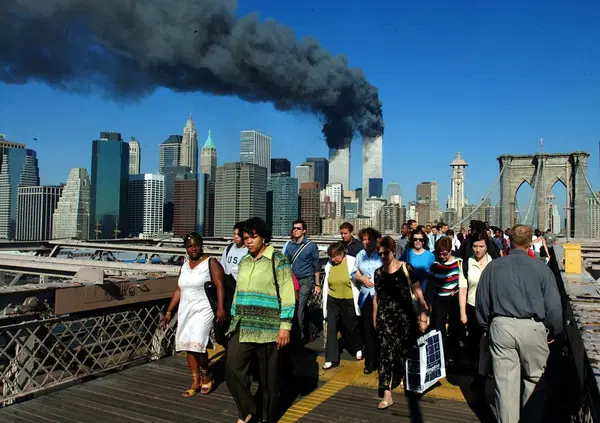 Non si esce vivi dall'11 settembre? Dall'attentato alle Torri Gemelle ai droni (russi?) sulla Polonia (nella Nato), ha ragione Fukuyama sulla "fine della storia"? No, ma a una condizione... 