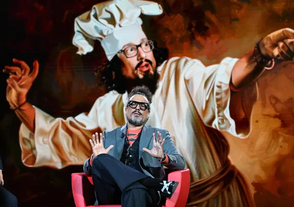 Il critico Raspelli ribalta il tavolo: cacio e pepe di Borghese a 28 euro? &ldquo;A Venezia giusto, Alessandro professionale&rdquo;. Oscar Farinetti? &ldquo;Eataly geniale e Fico per golosi&rdquo;. Ma sulla mancia obbligatoria e l&rsquo;acqua filtrata a 4 euro&hellip;