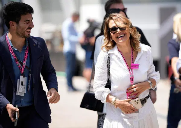 Ma quanto piange Barbara D&rsquo;Urso per due anni fuori dalla tv? L&rsquo;intervista su Ballando con le stelle che si poteva risparmiare. E in Rai&hellip;