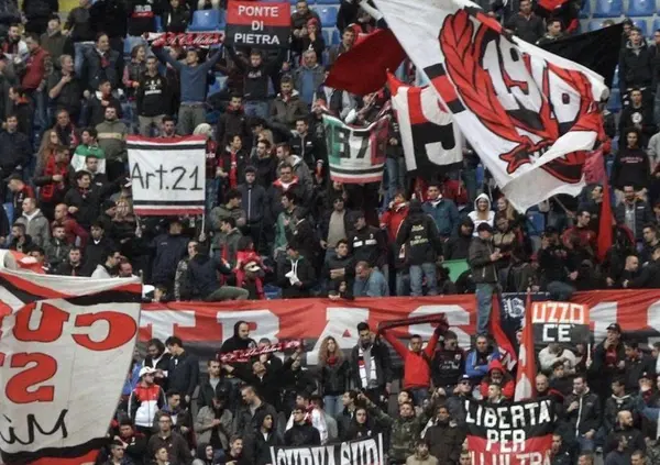 Hagag della Sud torna in carcere con una scena da film dei Vanzina. E le novit&agrave; lato curva Nord: gli ultras dell&rsquo;Inter in blacklist saranno ad Amsterdam per la Champions. Ma perch&eacute; in trasferta s&igrave; e a San Siro no?