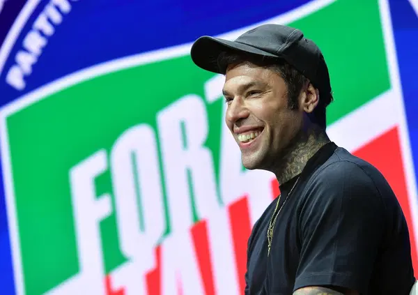 Sinner (Hitler?), Schlein, femministe... Fedez ha deciso di far incazzare un po' di persone e di rinnegare l'era Ferragni. Ma perch&eacute;?