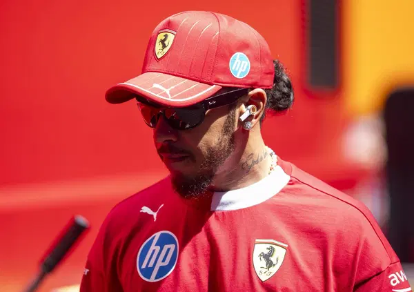 Ferrari, ma che fine hai fatto? Hamilton gira in Mercedes, Leclerc potrebbe dire addio a Maranello. E l&rsquo;unico record in arrivo &egrave; negativo