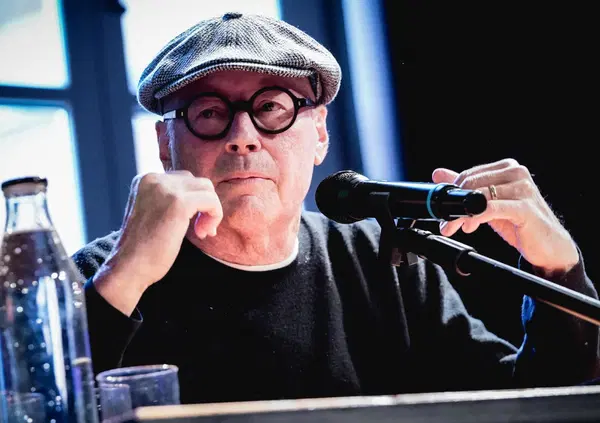 Trap is for boys, la musica classica is for men. Per Alessandro Baricco &egrave; la mossa che ha sdraiato il mondo e lo racconta in un libro 