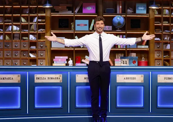 Ma l'avete visto il Patek Philippe rubato a De Martino? "Il ladro se ne intendeva", ci dicono. "&Egrave; un Nautilus 5711, l'orologio dei politici corrotti, simbolo di potere". E "piace tanto ai criminali perch&eacute;..."