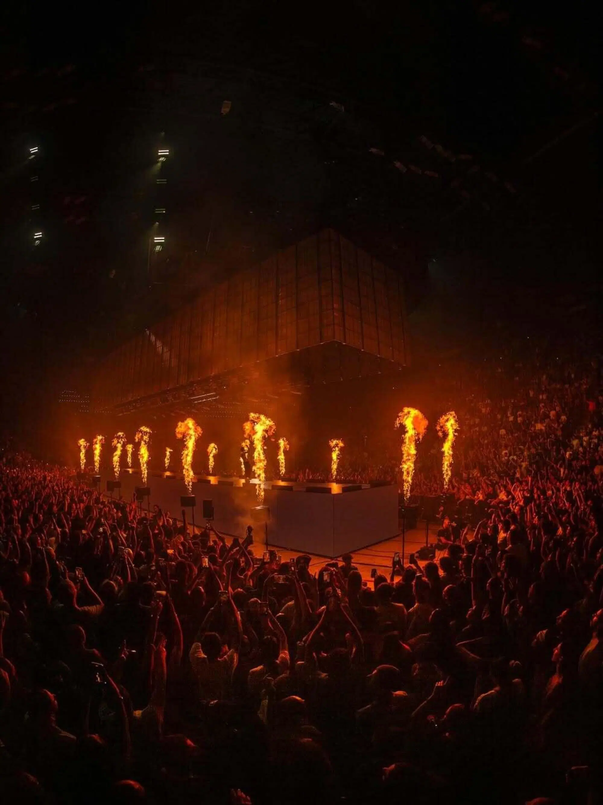 palco Forum Assago Fedez
