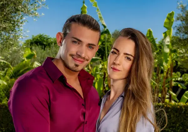 Spoiler di Dagospia su Temptation Island (Canale 5): le nozze di Antonio e Valentina (con Sal Da Vinci), disastro Maria Concetta e Angelo e gli avvocati Sonia e Alessio&hellip;