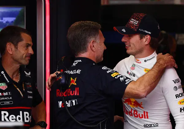 Red Bull, buonuscita folle per Christian Horner e rivoluzione iniziata con Helmut Marko che ascolta i messaggi di Isack Hadjar. E i numeri di Max fanno pensare al Mondiale