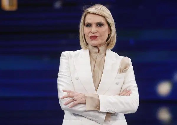 &Egrave; il Grande Fratello del riscatto? Simona Ventura gi&agrave; pronta per il reality di Canale 5: &ldquo;Leggero e divertente&rdquo;. Finalmente! E ricorda il suo Sanremo boicottato...