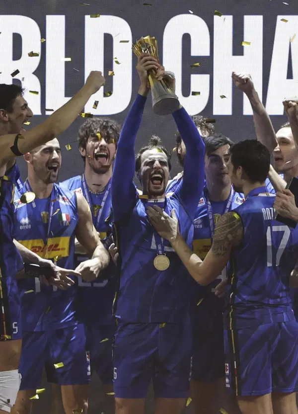 Spacchiamo! Gli azzurri vincono i Mondiali di volley per la seconda volta consecutiva, il ct Fef&egrave; De Giorgi: "Ragazzi speciali"