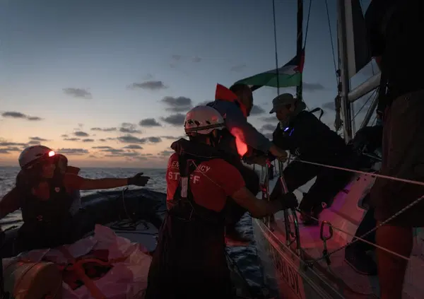 Ragazzi della Flotilla: andate fino in fondo. Questa &egrave; l'unica cosa che andrebbe detta 