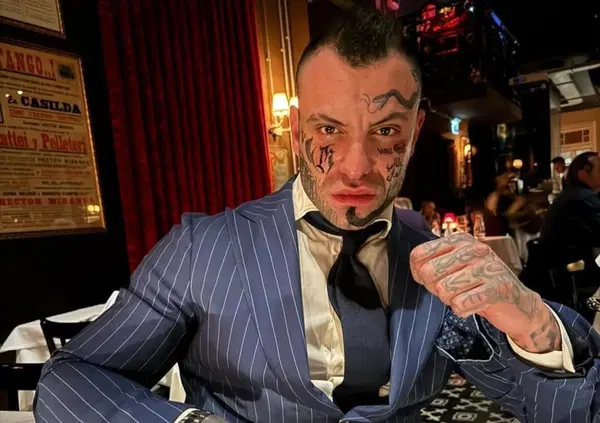 Alex Soldati vero esperto o finto guru del trading? L&rsquo;influencer minaccia di morte il giornalista Milite (Fufflix): &ldquo;Ha detto che mi avrebbe bruciato vivo, aveva il mio indirizzo e i miei dati personali&rdquo;