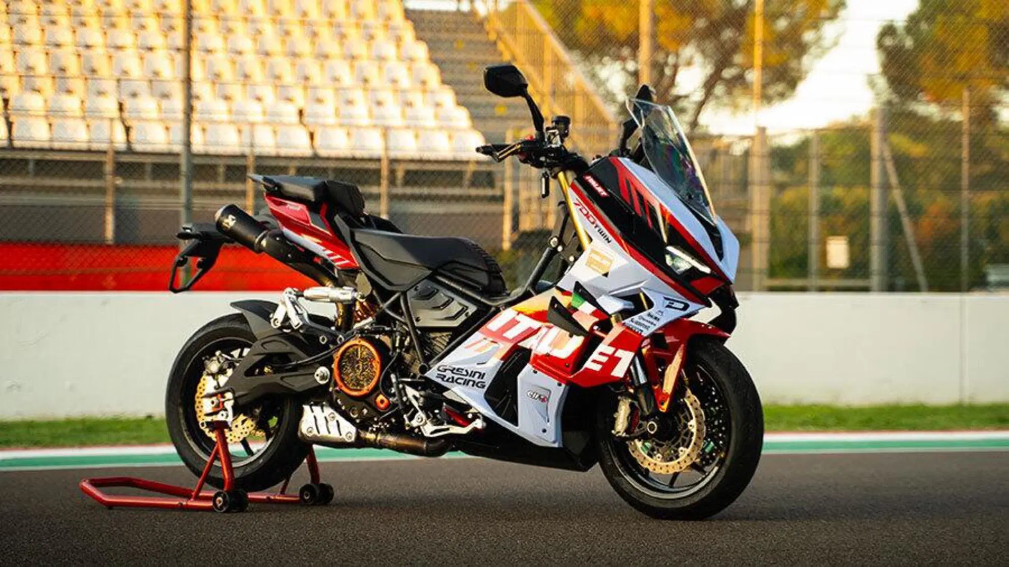 20251003 175841978 6160