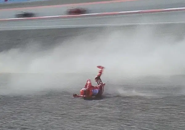 Piccola frattura? Di &ldquo;piccolo&rdquo;, nel braccio martoriato di Marc Marquez, non c&rsquo;&egrave; niente: ecco perch&eacute; il 93 vola a Madrid (ma ha un messaggio su Bezzecchi)