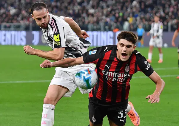 Juventus-Milan &egrave; ufficialmente l&rsquo;anti-calcio. E che ridere leggere i quotidiani sportivi del giorno prima, da &ldquo;sar&agrave; spettacolo&rdquo; (Gazzetta) a &ldquo;la notte dei geni&rdquo; (Corriere dello Sport)