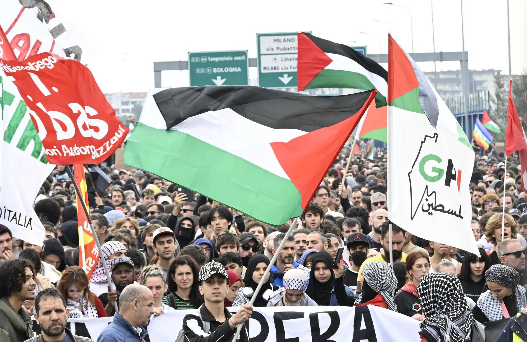 Le proteste pro-Palestina a Milano