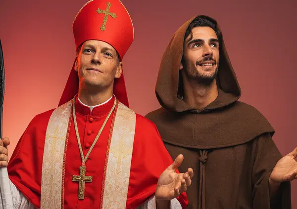 Bestemmia a nastro: dal cane del peccatore Sinner ai porco di Musetti e alla confessione di Bronzetti, fenomenologia della ricerca (e dell&rsquo;assenza) di Dio nel tennis italiano (con glossolalia di un francese)