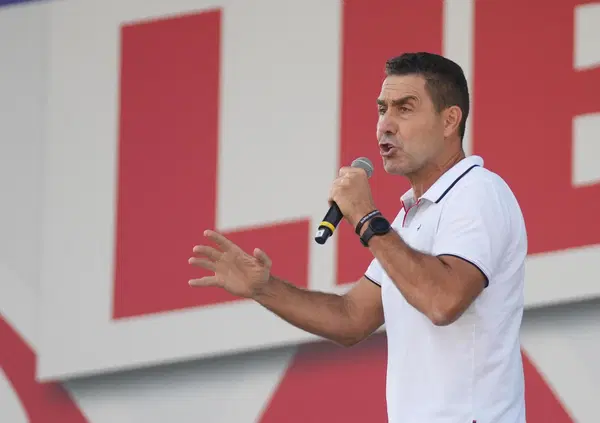 Dopo la Salis immune abbiamo chiamato Vannacci: "Una vergogna". E l'Albanese? "La ignoro". Intervista dritta al generale (anche su Mossad&nbsp;e&nbsp;la nazionale di calcio)