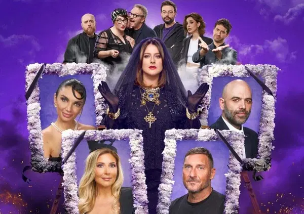 Com&rsquo;&egrave; Roast in Peace su Prime Video? Ve lo raccontiamo qui: Lamborghini &lsquo;camorrista culona&rsquo;, Saviano che &lsquo;non scopa&rsquo; e la furia di Francesco Totti