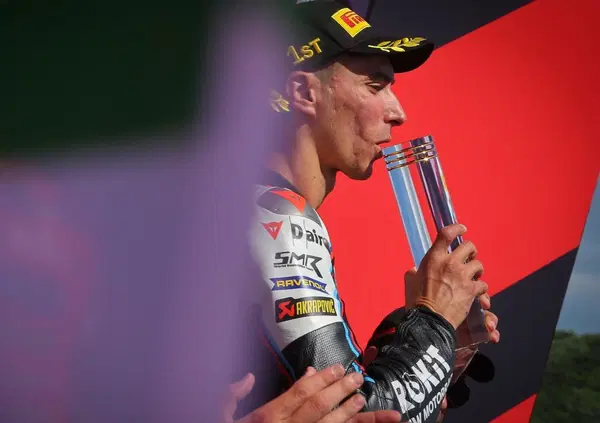 Estoril: Toprak vince Gara1 e fa un altro passo, ma Danilo Petrucci &egrave; gi&agrave; campione del mondo di sf*ga (e Ducati di &ldquo;non-gioco di squadra&rdquo;)