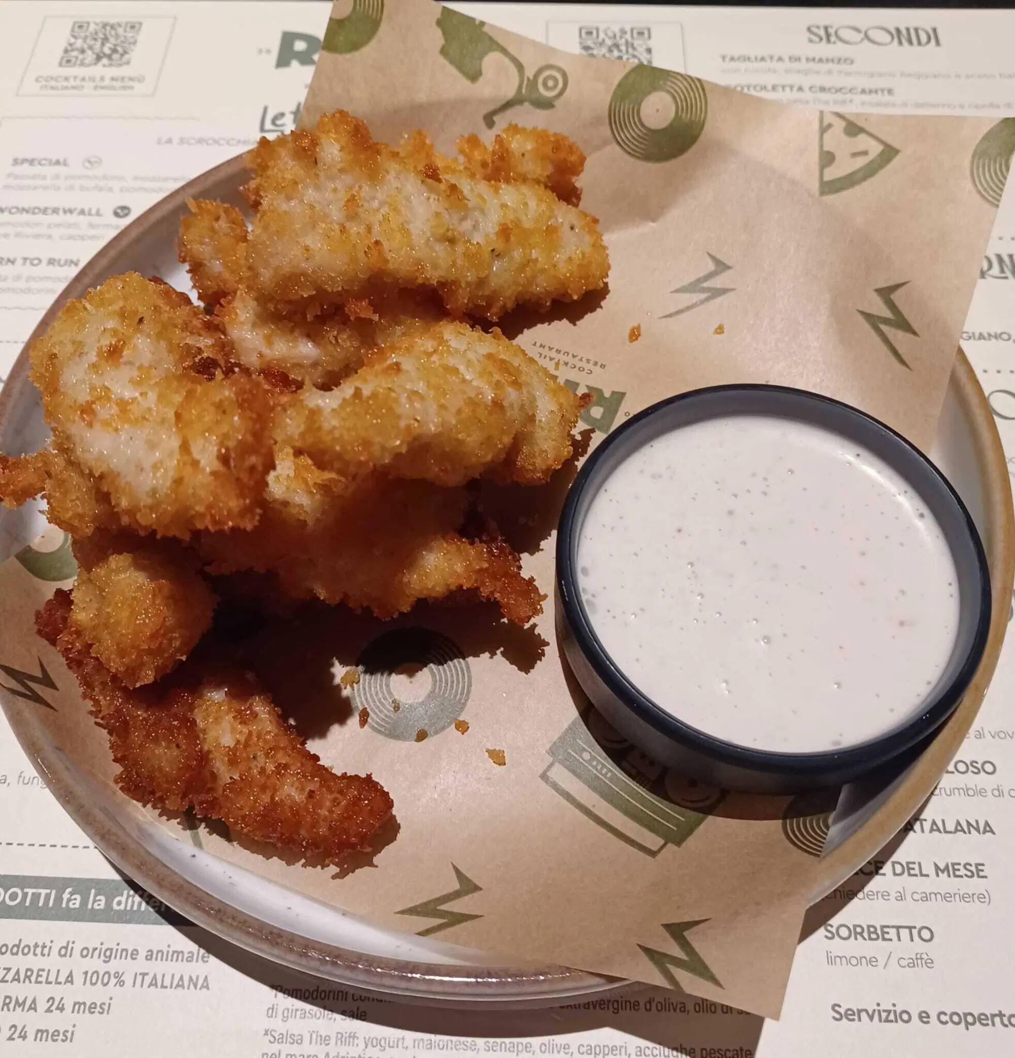 Filettini di pollo croccanti con la loro salsa Riff