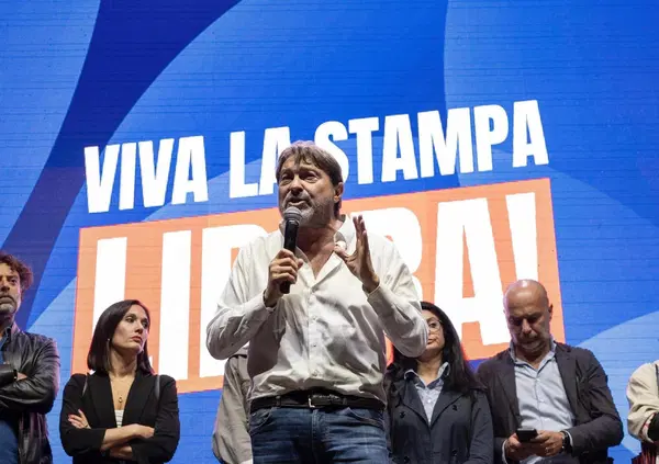 Una buona notizia dopo l&rsquo;attentato a Ranucci c&rsquo;&egrave;. Ed &egrave; che finalmente parliamo dei problemi del giornalismo (anche se in realt&agrave; non gliene fotte a nessuno) 