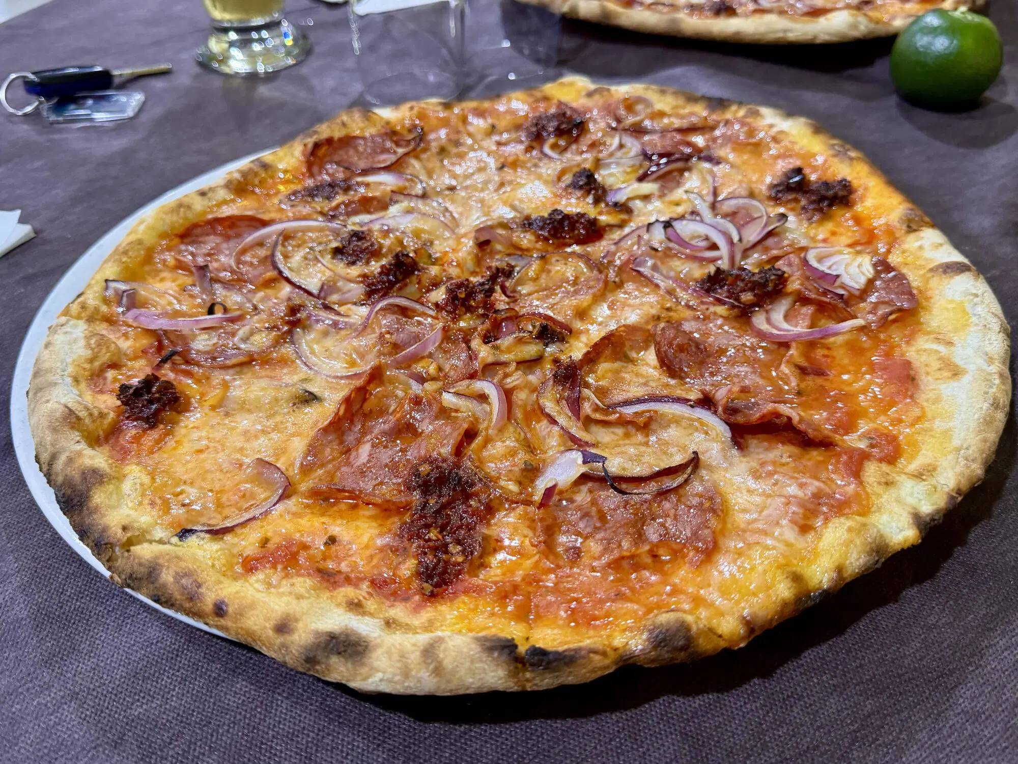 La pizzza nduja e cipolle rosse di Tropea sognata da Peppe