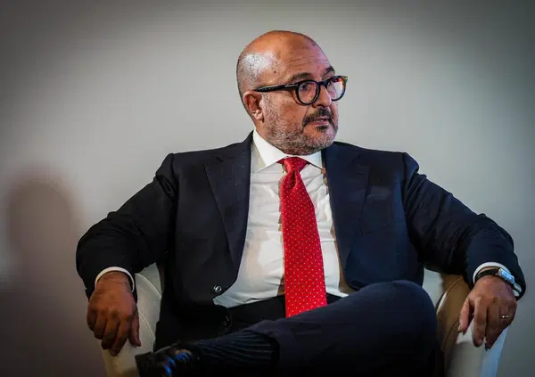 Abbiamo letto la biografia su Erdogan di Gennaro Sangiuliano, com'&egrave;? Un saggio che d&agrave; ragione a MOW sull'importanza della Turchia nel mondo e che racconta l'ascesa del &ldquo;Sultano&rdquo;