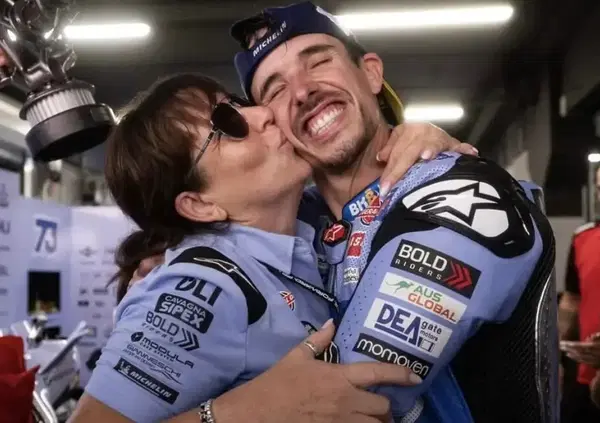 Alex Marquez ha vinto a Sepang, la Gresini Racing &egrave; Best Independent Team e Nadia Padovani dovrebbe sentirsi in colpa (ma non &egrave; come pensate&hellip;)
