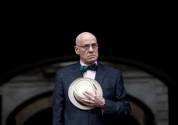 Bellissima l&rsquo;intervista di Antonio Monda a James Ellroy, ma quando parla di comunisti e di intellettualismo e di minorenni stanno parlando di Pasolini chiamandolo con un altro nome?