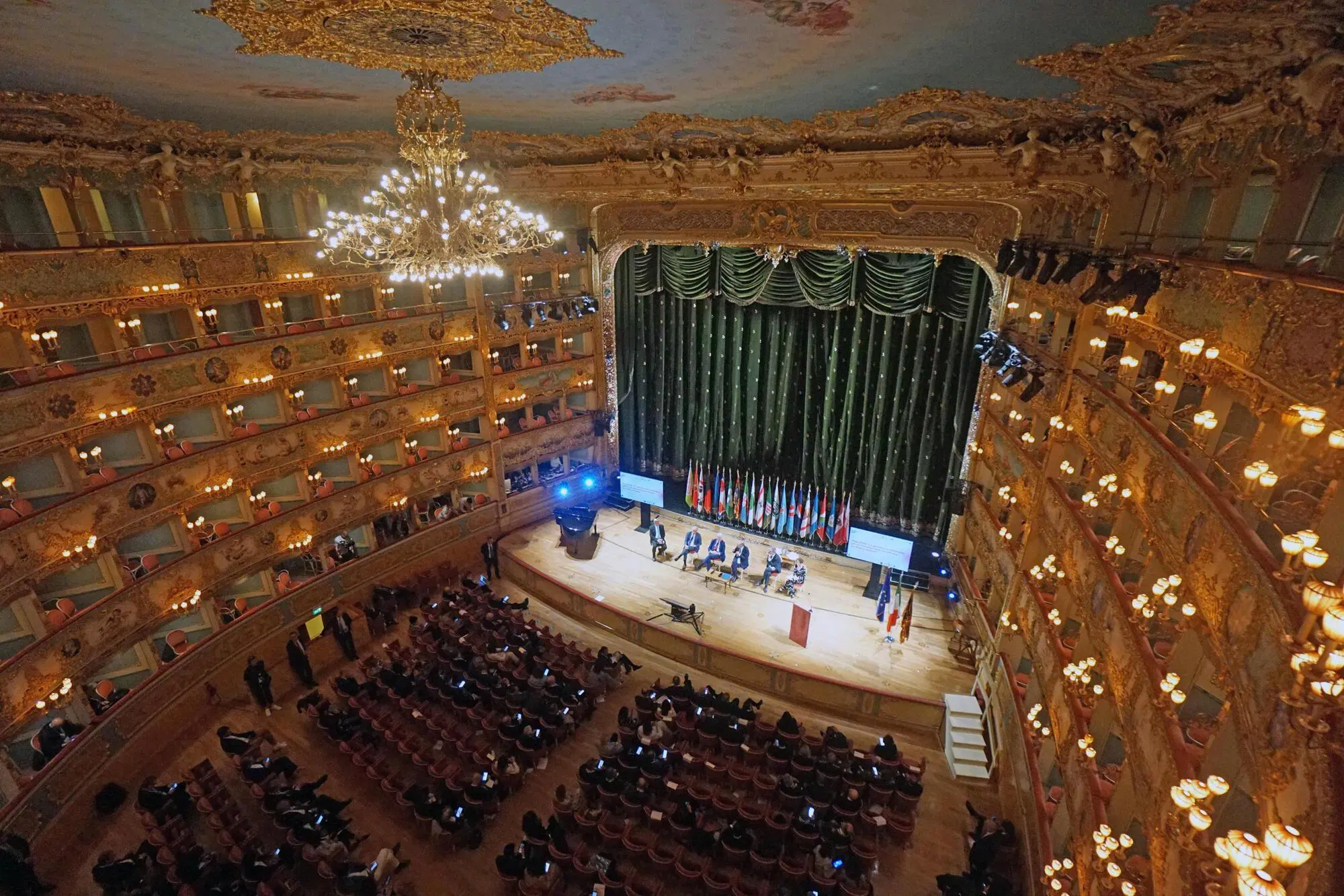 20251029 165728146 3237