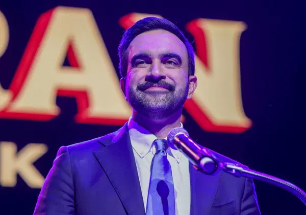 Mamdani estremista! Ferrara e Cerasa terrorizzati dai bus gratis. Gli unici musulmani riformisti sono quelli coi petroldollari?