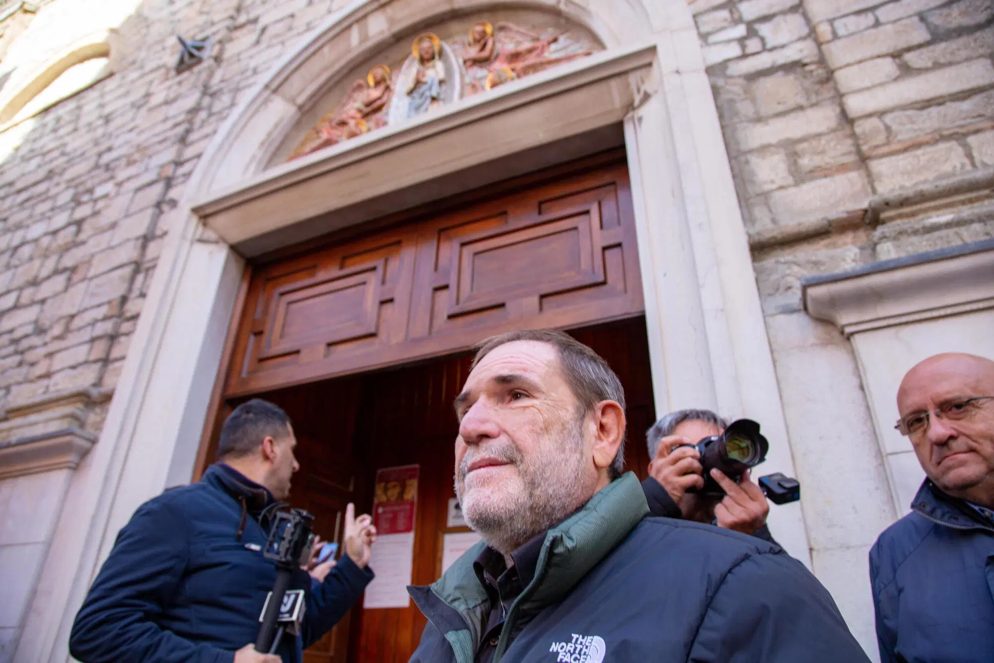 20251111 181230588 4572