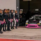 Come si racconta la passione? Con un giorno a Misano insieme a Davide Valsecchi, una Porsche GT3 in livrea Escort Advisor e due piloti che sanno emozionarsi 4