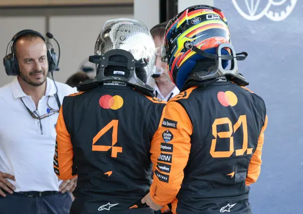 Clamoroso! McLaren irregolare a Las Vegas, Norris e Piastri squalificati e la lotta al titolo si riapre: Max &egrave; a -24