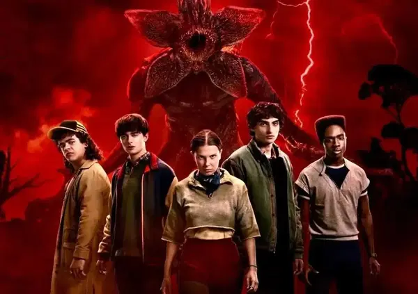 Stranger Things 5: non divorate le prime quattro puntate di seguito, meglio una a settimana e nei giorni liberi i film anni &lsquo;80 che hanno ispirato la serie. Insomma: fatevi una cultura del SottoSopra