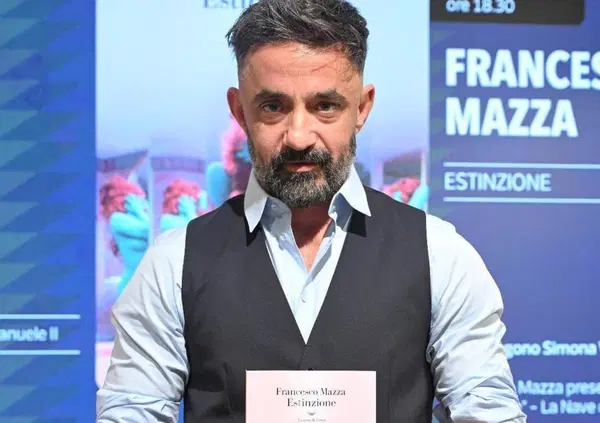 L'Hemingway italiano si chiama Francesco Mazza. Lo abbiamo seguito in un match di jiu jitsu e parlato del suo romanzo Estinzione: &ldquo;Il capitalismo vuole solo surrogati dell&rsquo;amore&rdquo; 