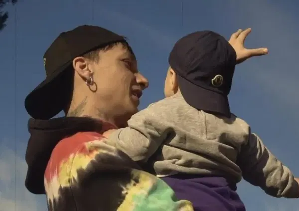 Enea compie un anno e Ultimo smentisce la presunta rottura con Jacqueline. Vederli festeggiare insieme &egrave; la dimostrazione che questi finti gossip hanno rotto il caz*o