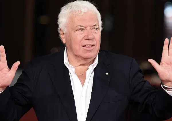 Edonista e arcitaliano, Nicola Pietrangeli &egrave; morto a 92 anni: storia di una rockstar del tennis che sognava il funerale in campo