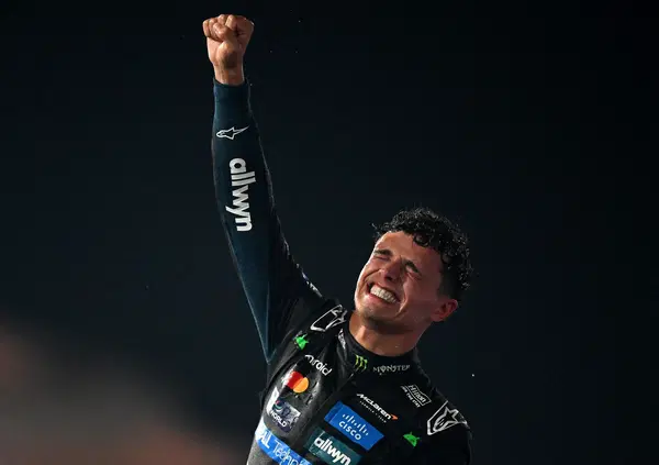 Emozioni, lacrime, gioia: Lando Norris &egrave; il nuovo campione del Mondo di Formula 1, con una gara da chapeau e una stagione di risposte (a s&eacute; stesso e a chi aveva dubitato di lui)