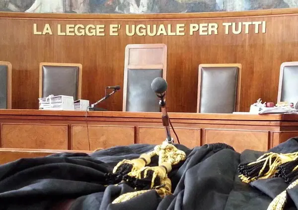 Il gioielliere condannato a 14 anni e i 7 carabinieri alla sbarra per l&rsquo;incidente di Ramy: continuiamo a chiamarla giustizia, ma&hellip;