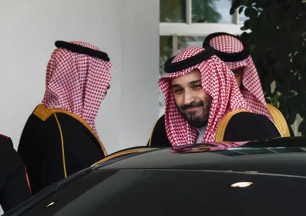 Sapete chi compra davvero Repubblica? Bin Salman. Da Stellantis a Leonardo, vi spieghiamo cosa c'&egrave; dietro e che c'entra l'Arabia Saudita