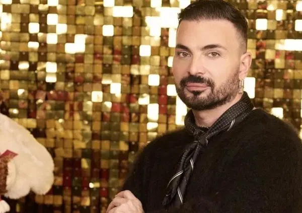 Siamo stati al Magic Christmas Party di Simone Belli per capirci qualcosa di beauty: tra trend 2026 e&hellip; ecco com&rsquo;&egrave; andata