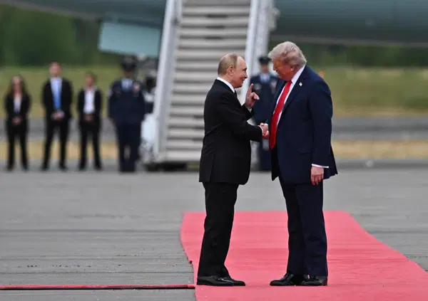 &ldquo;Usa e Russia si accordano alle spalle dell'Europa&rdquo;. Il generale Camporini spiega cosa c'&egrave; dietro la Strategia di Trump: &ldquo;L'Italia? Farebbe bene a...&rdquo;