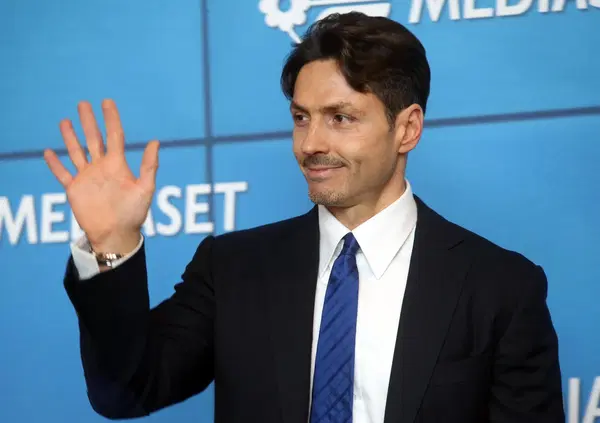 Cosa succede in Forza Italia? Piersilvio vuole il cambiamento e critica Tajani ma l'alternativa dov'&egrave;? Occhiuto o discesa in campo?