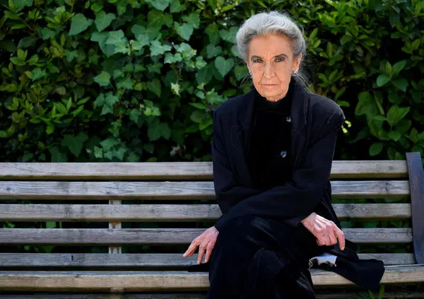 &ldquo;Corona e il sistema Signorini? Gossip a orologeria&rdquo;. Parla la scrittrice ed ex concorrente del Grande Fratello Barbara Alberti: &ldquo;I complici sono sempre i primi ad accusare&rdquo;