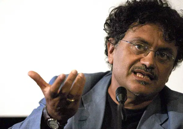 Giuli che attacca Veneziani &egrave; la dimostrazione che la destra ha conquistato l&rsquo;egemonia culturale. Ma se un ministro si scontra con un intellettuale allora non sono diversi dal Pd e dagli altri governi