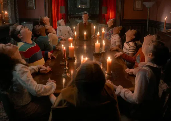 Tutti gli Spoiler di Stranger Things sono Falsi. Perch&eacute; spoilerare Stranger Things &egrave; un atto di violenza: bulli, potere e distruzione delle narrazioni condivise