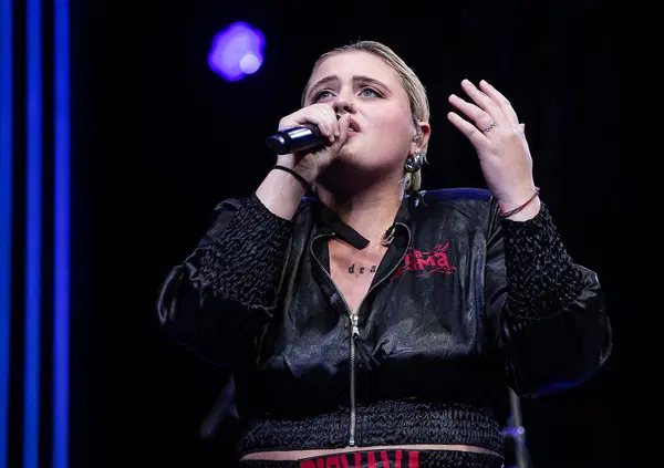 BigMama dimagrisce e finalmente si pu&ograve; parlare di body positivity? Della sua musica, ancora no. Ma questa &egrave; una belvata che MOW rivendica