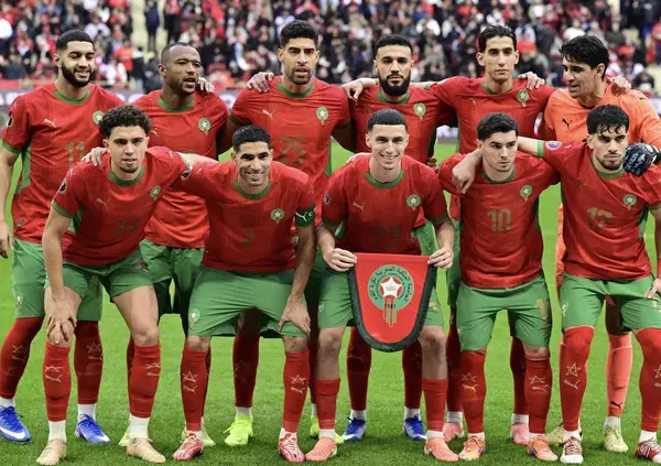 Luci e ombre del progetto Marocco, dalla Coppa d&rsquo;Africa al Mondiale: ecco come il calcio diventa strumento di potere. I miliardi di investimento, la corruzione e gli stadi costruiti (ma non gli ospedali)