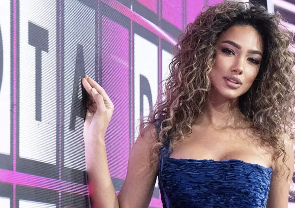 Sanremo, ecco perch&eacute; Samira Lui (in piena cura Bel&eacute;n) ha detto no a Carlo Conti e forse sta per fare le scarpe a Ilary Blasi